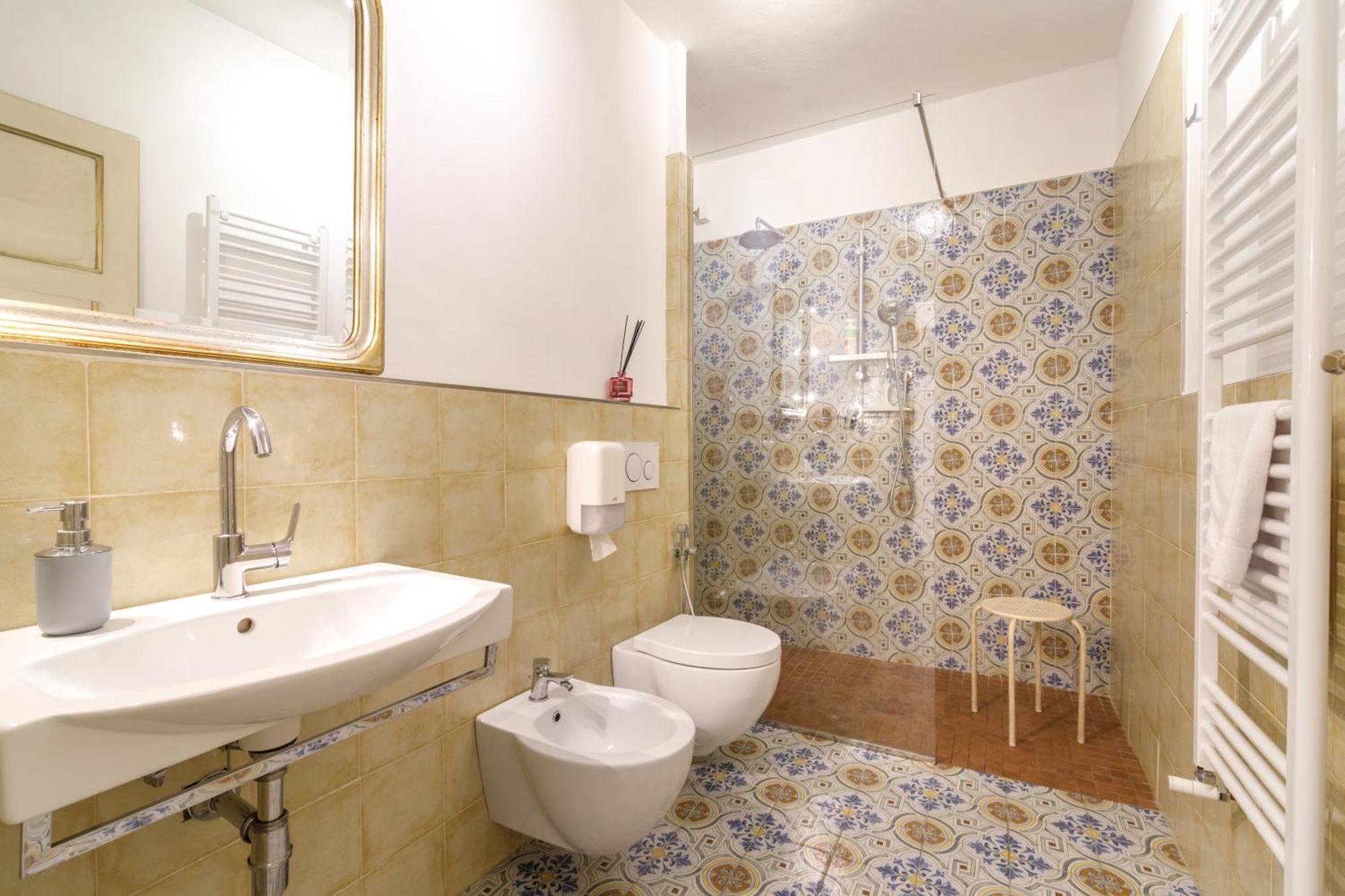 Charme Centro Storico Apartment Siena Luaran gambar