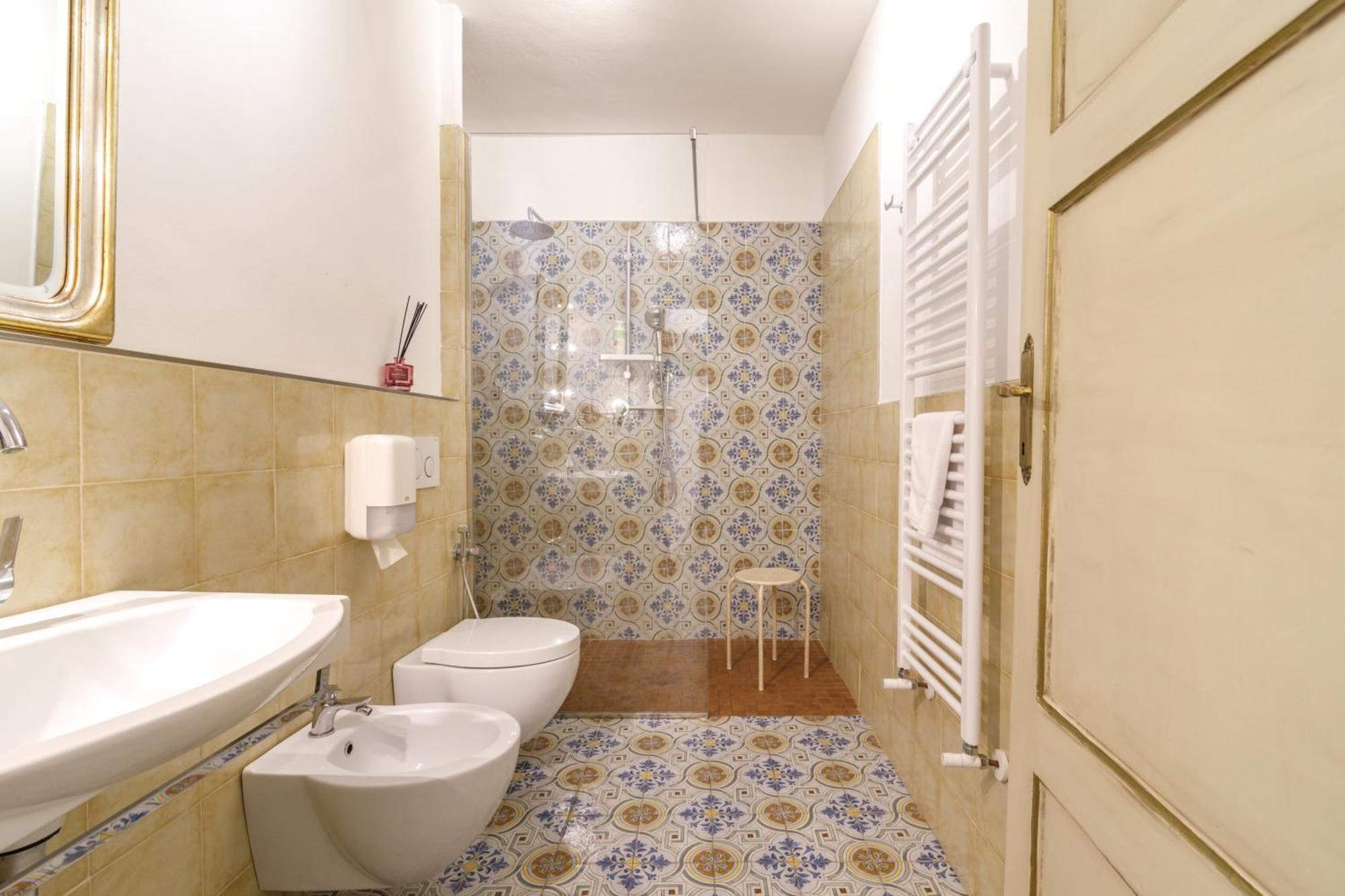 Charme Centro Storico Apartment Siena Luaran gambar